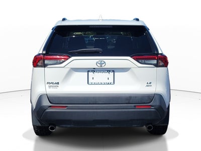 2020 Toyota RAV4 LE