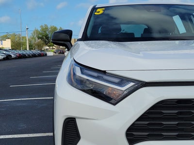 2025 Toyota RAV4 LE