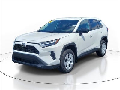 2024 Toyota RAV4 LE