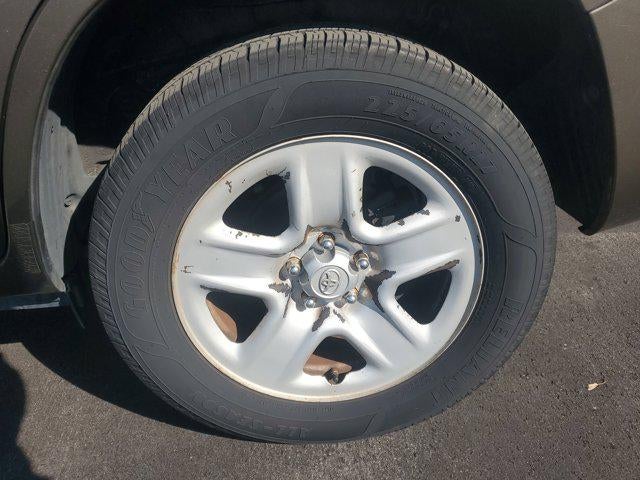 2011 Toyota RAV4 FWD 4dr 4-cyl 4-Spd AT (Natl)