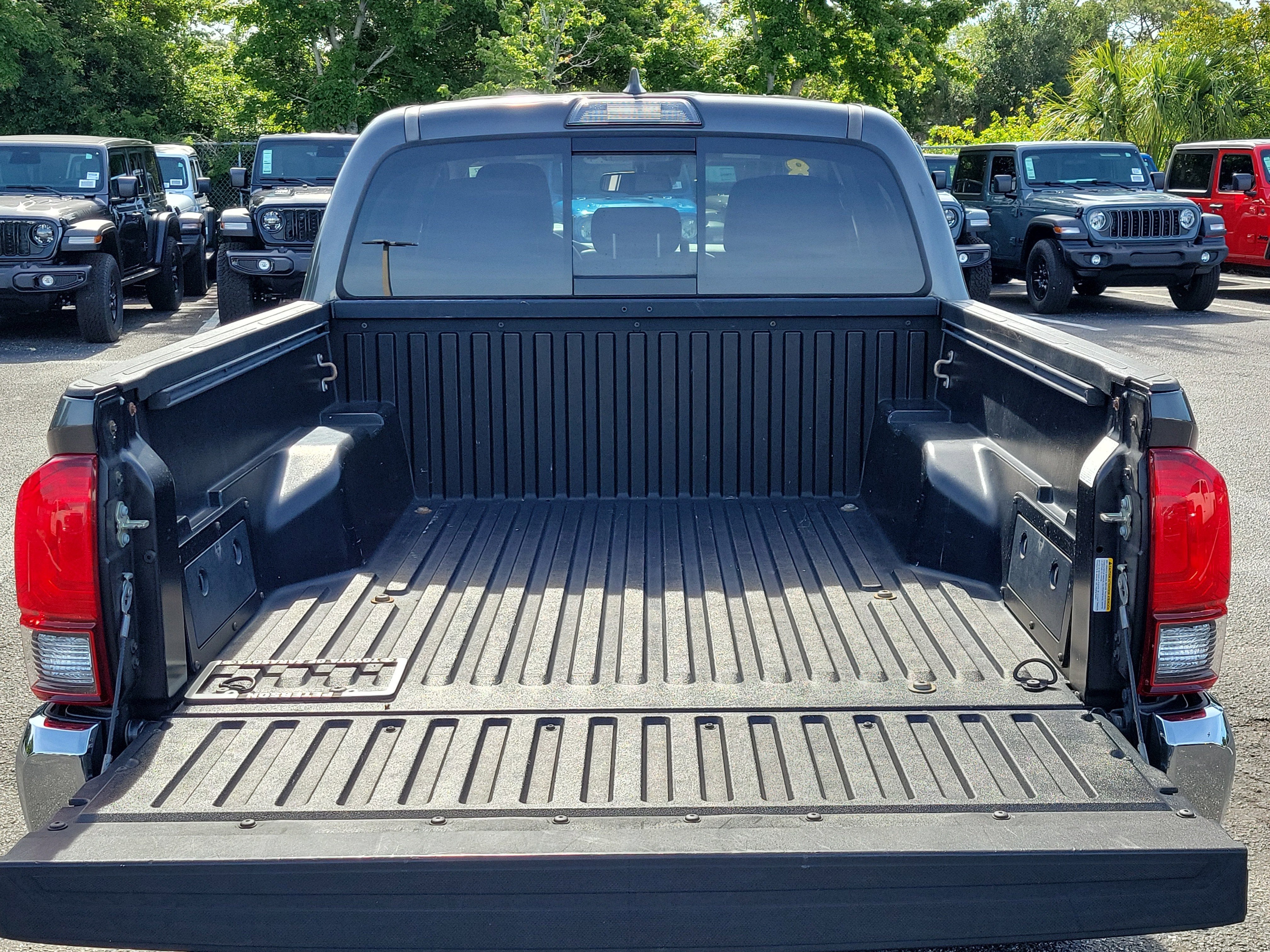 2018 Toyota Tacoma SR5