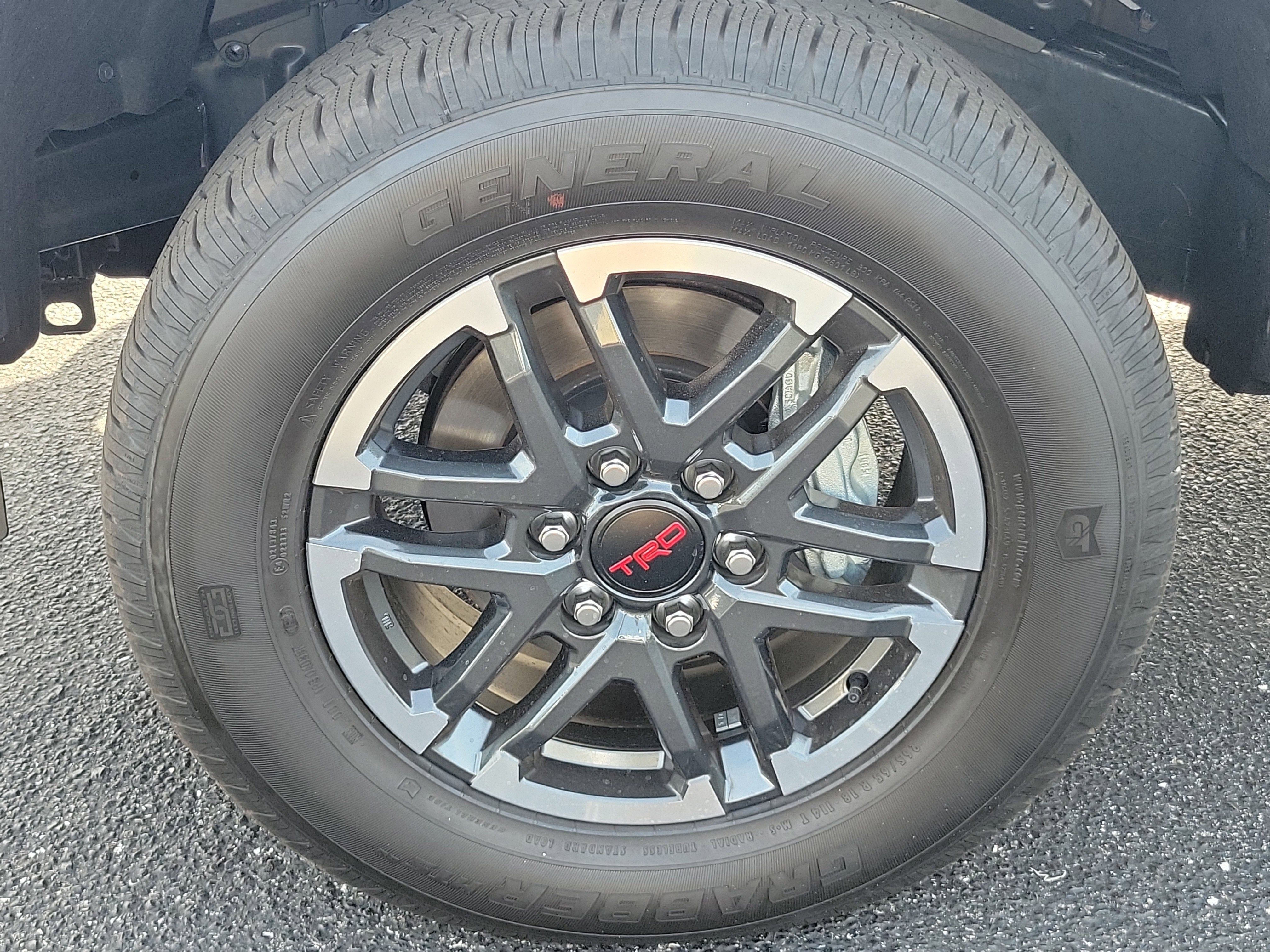 2025 Toyota Tacoma TRD Sport