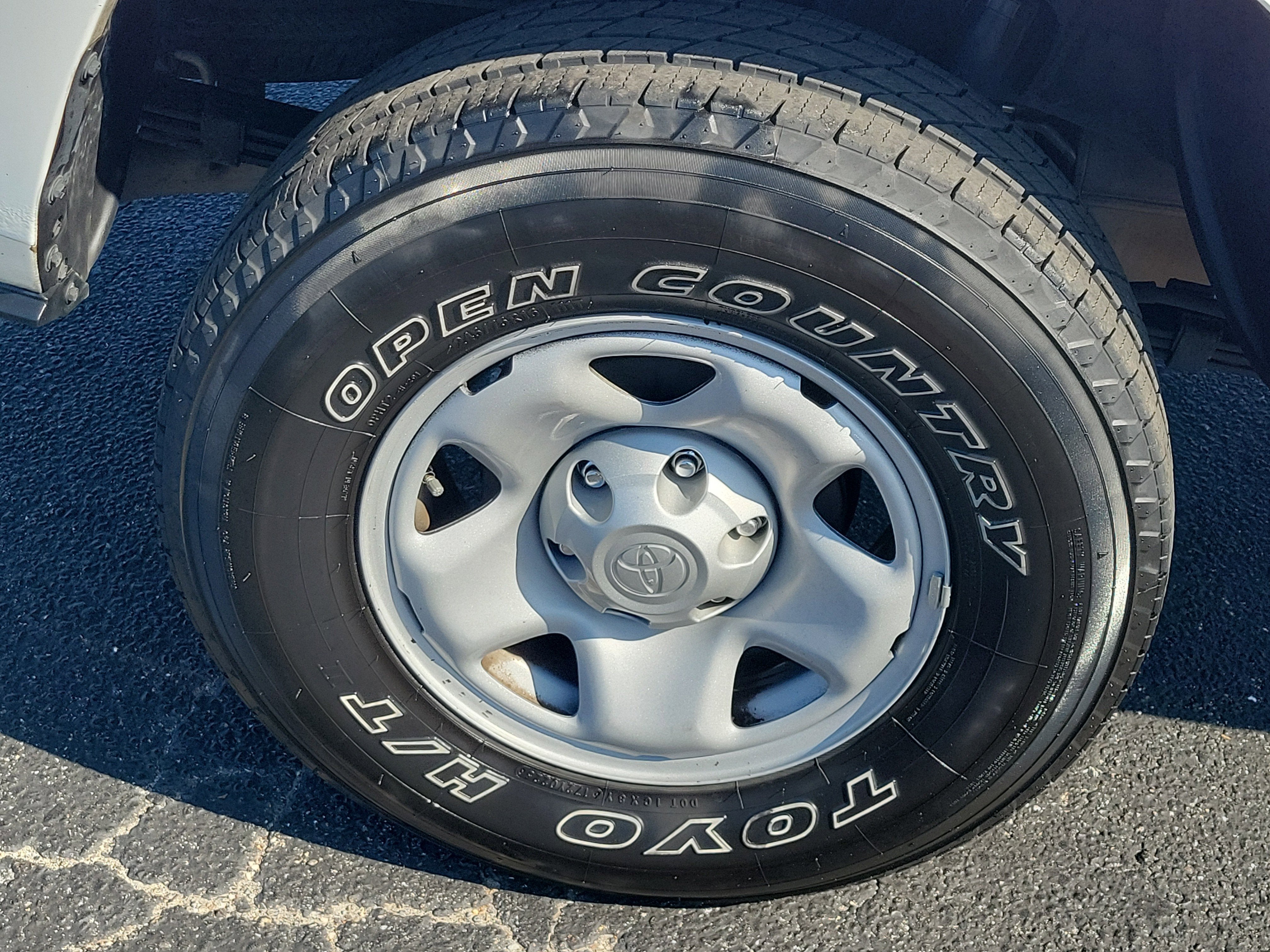 2023 Toyota Tacoma SR