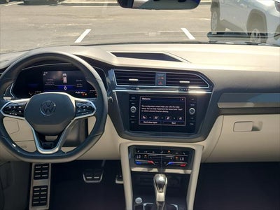 2022 Volkswagen Tiguan 2.0T SE R-Line Black