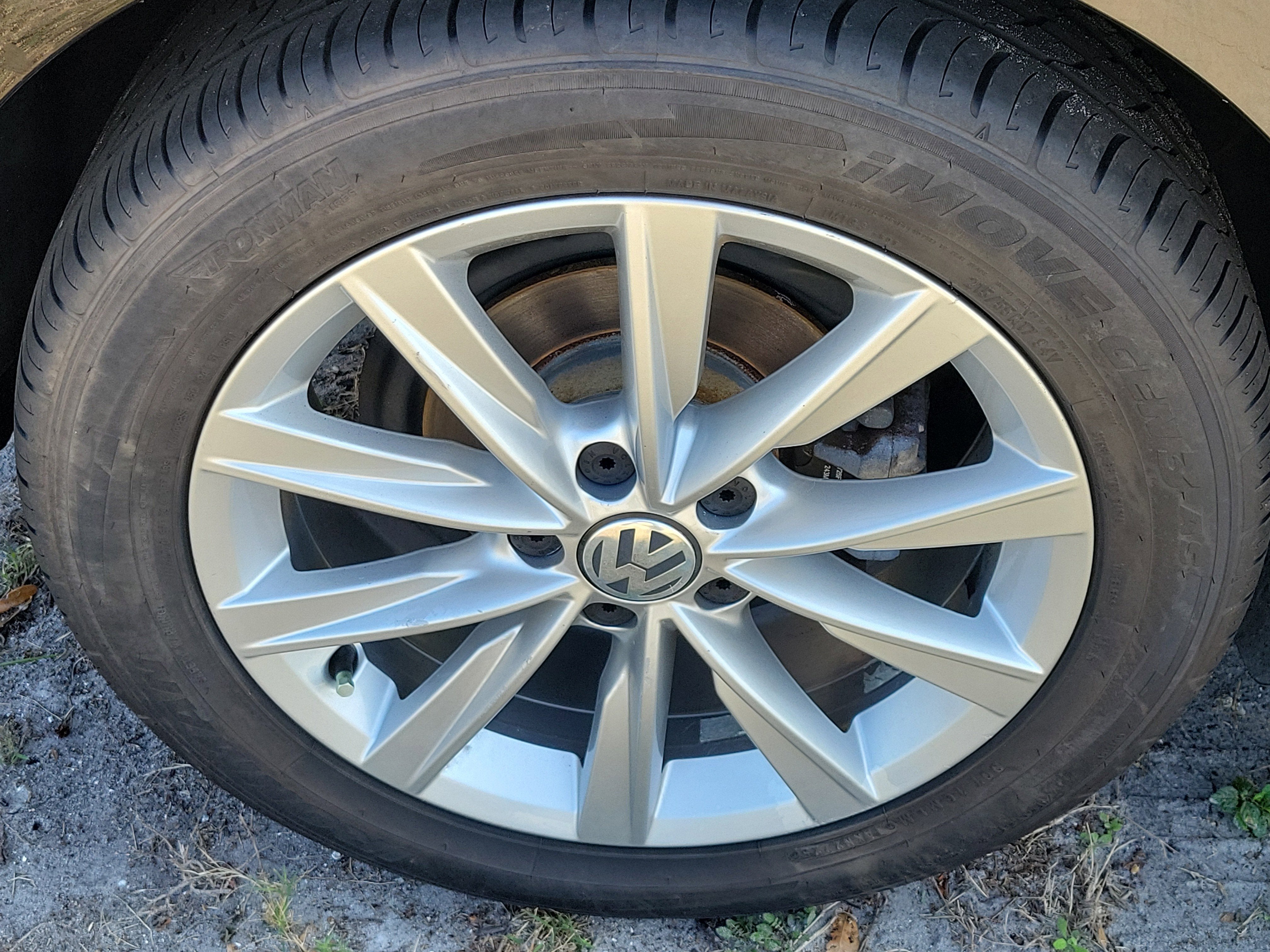 2018 Volkswagen Beetle 2.0T S