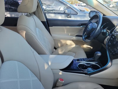2019 Toyota Camry XLE