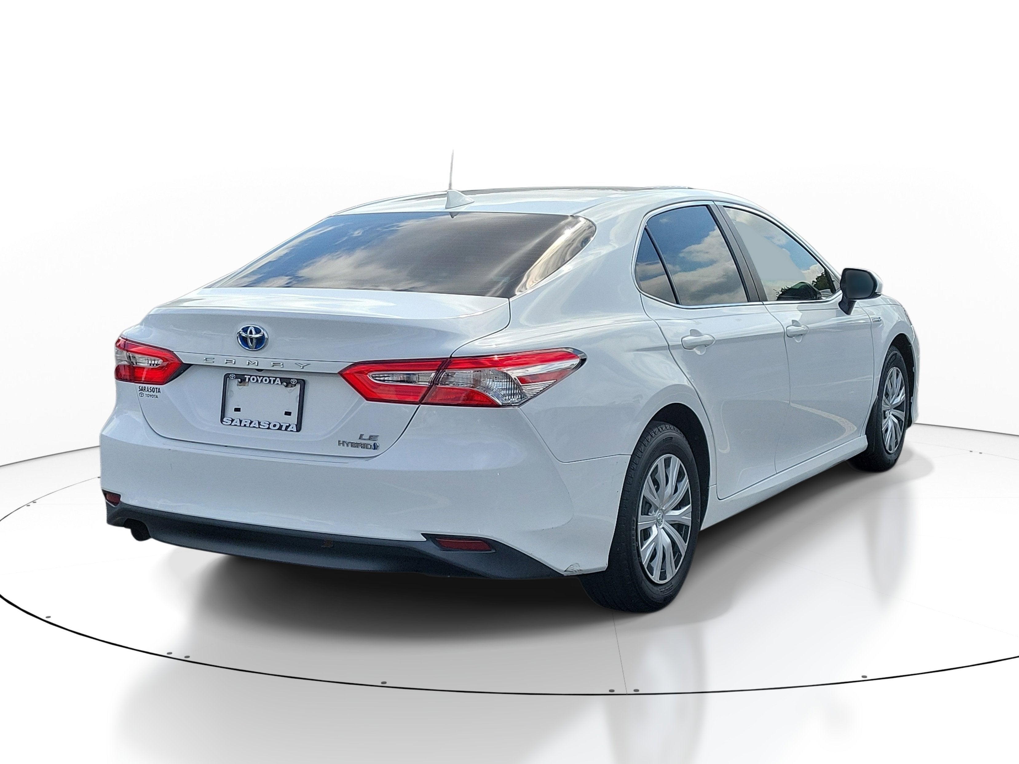 2019 Toyota Camry Hybrid LE