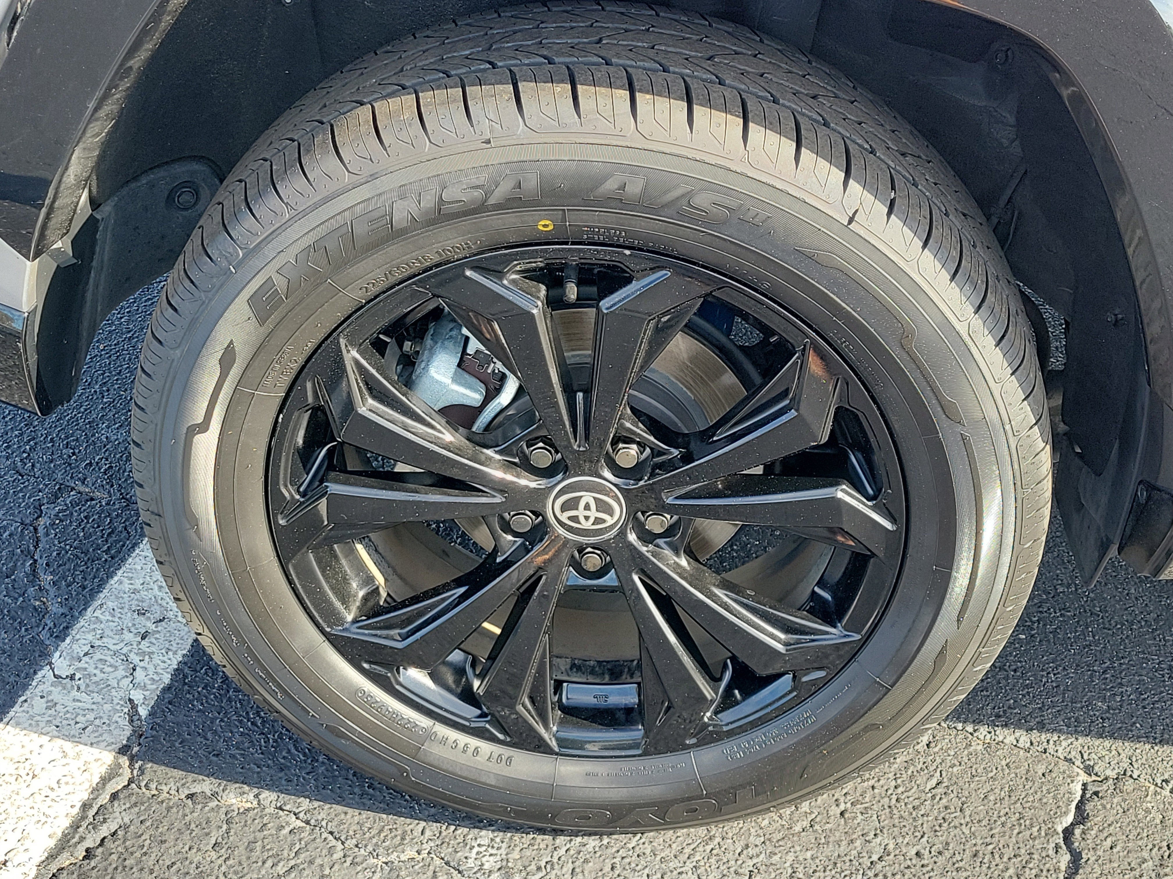 2023 Toyota RAV4 Hybrid SE