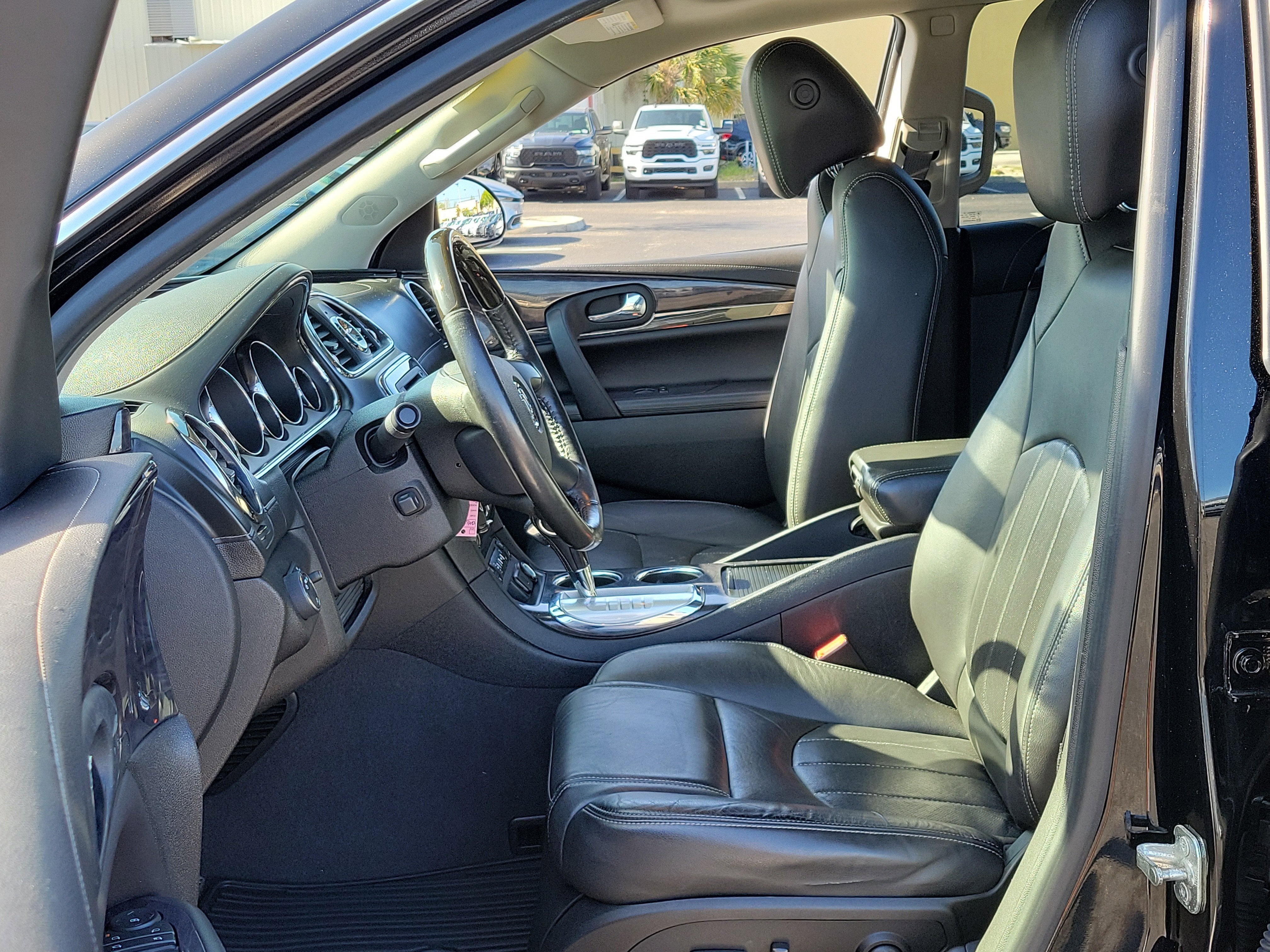 2017 Buick Enclave Premium Group