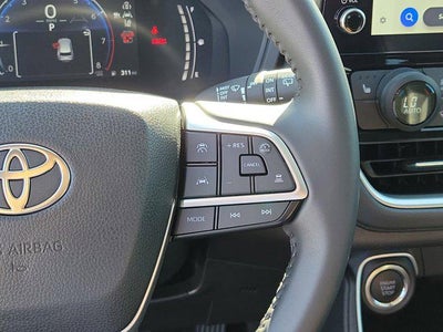 2025 Toyota Grand Highlander XLE