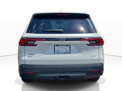 2025 Toyota Grand Highlander Hybrid XLE