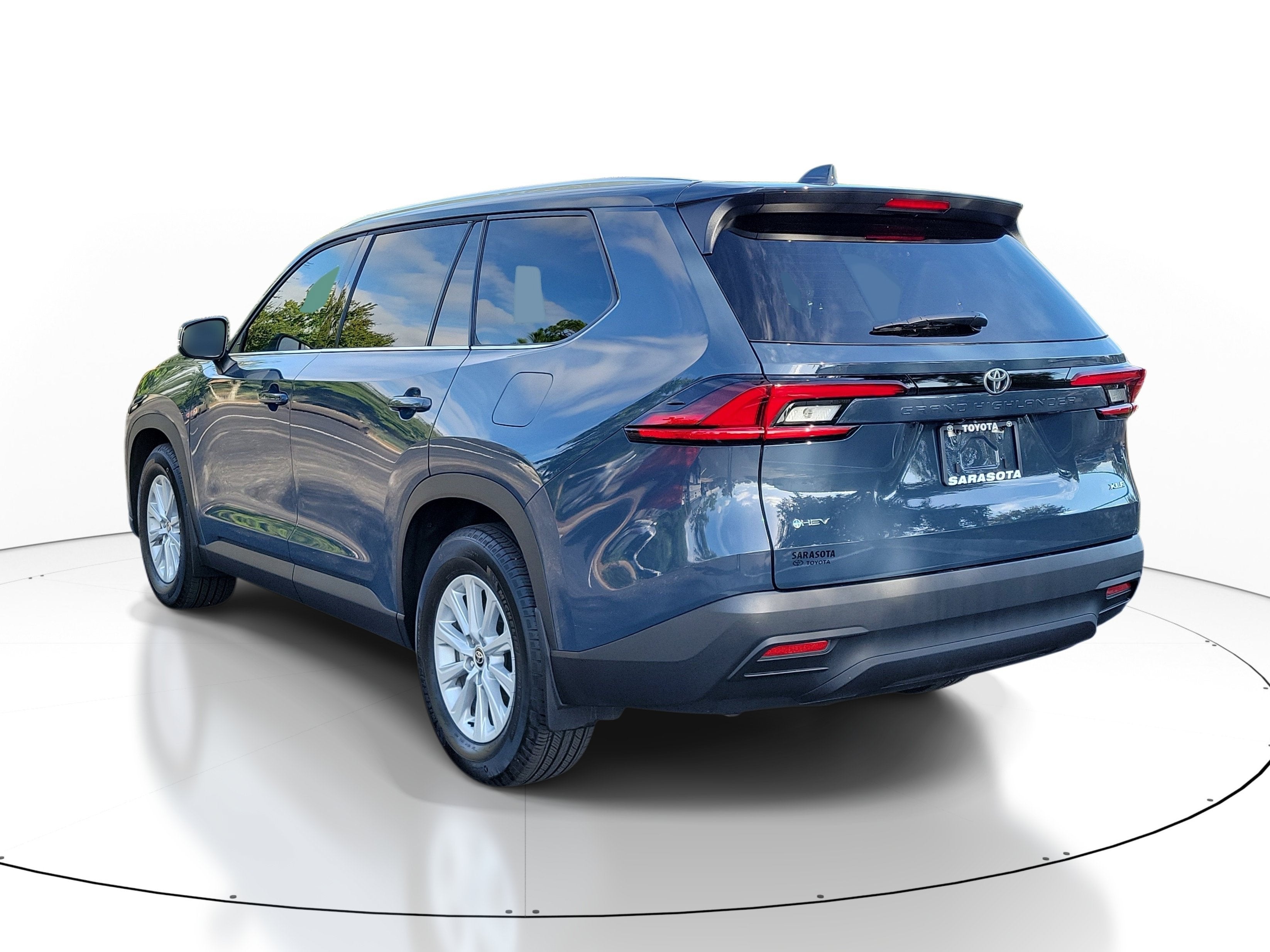 2026 Toyota Grand Highlander Hybrid XLE