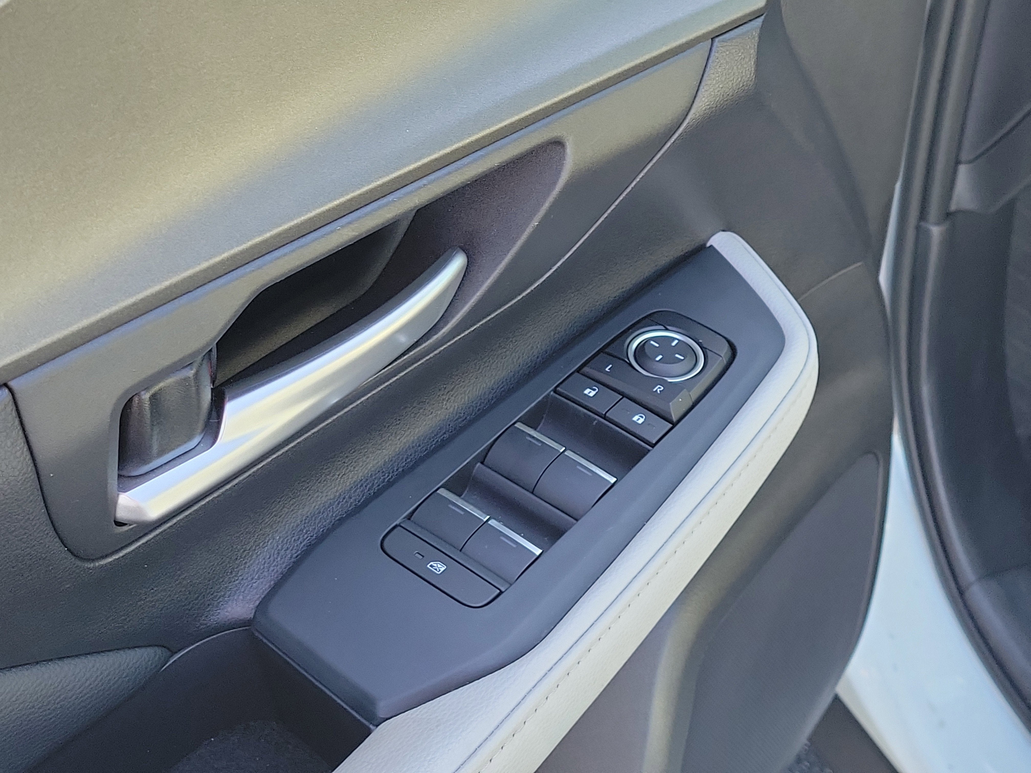 2025 Toyota Grand Highlander Hybrid XLE