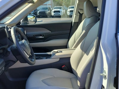 2025 Toyota Grand Highlander Hybrid XLE