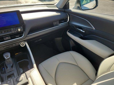 2025 Toyota Grand Highlander Hybrid XLE