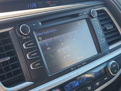 2017 Toyota Highlander LE