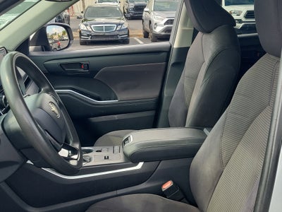 2021 Toyota Highlander L