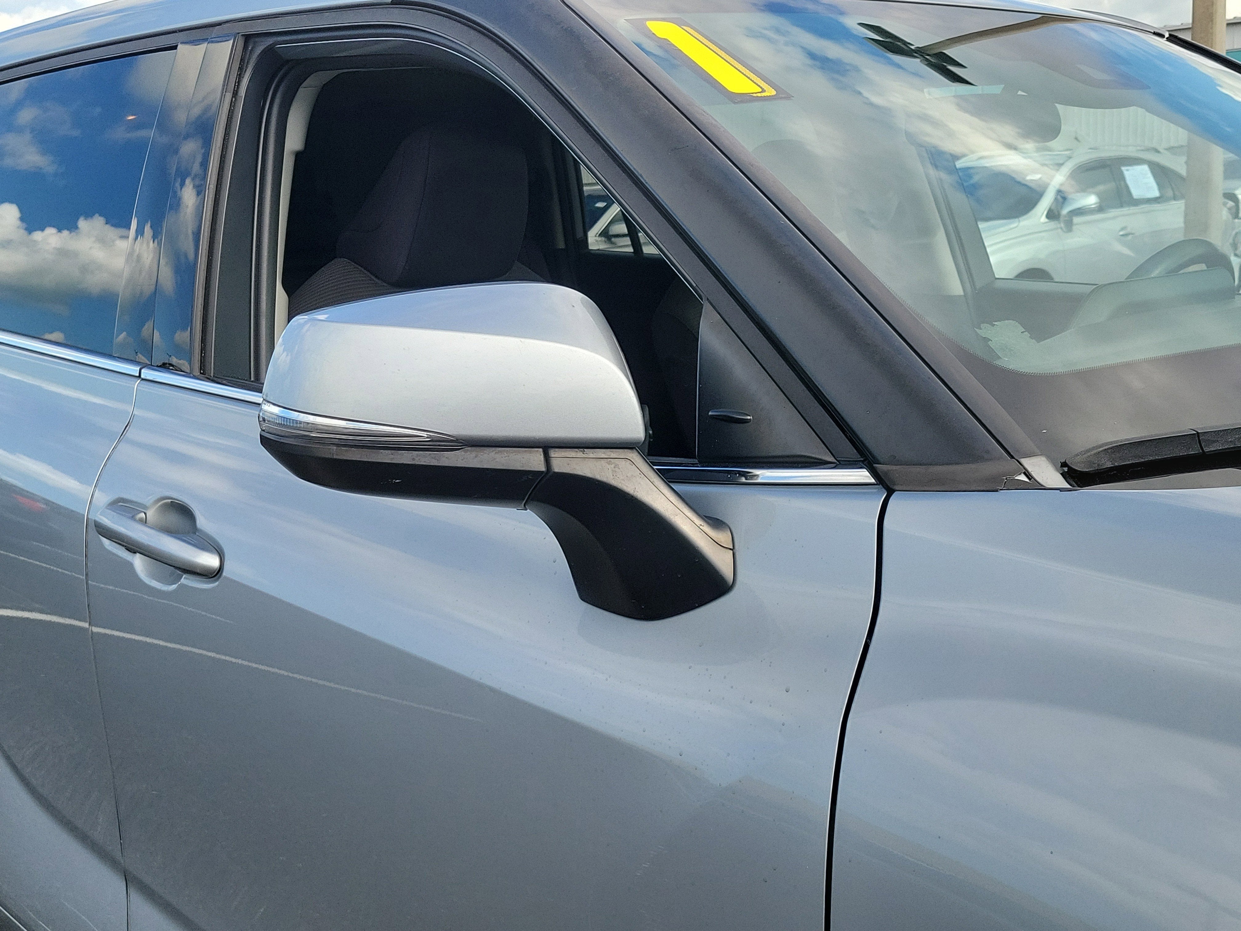 2021 Toyota Highlander L