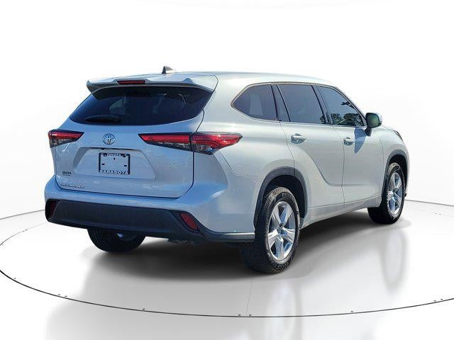 2022 Toyota Highlander L