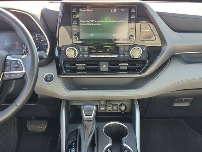 2021 Toyota Highlander Hybrid XLE