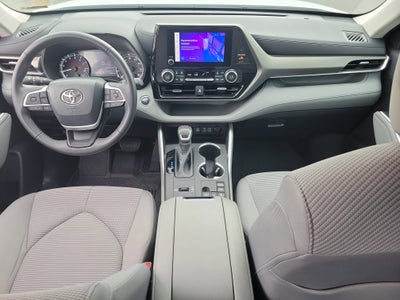 2023 Toyota Highlander LE