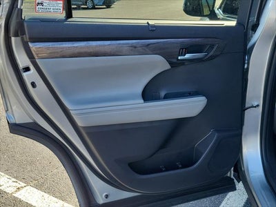 2023 Toyota Highlander Limited