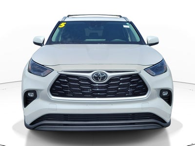 2025 Toyota Highlander XLE