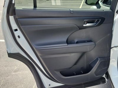 2025 Toyota Highlander XLE