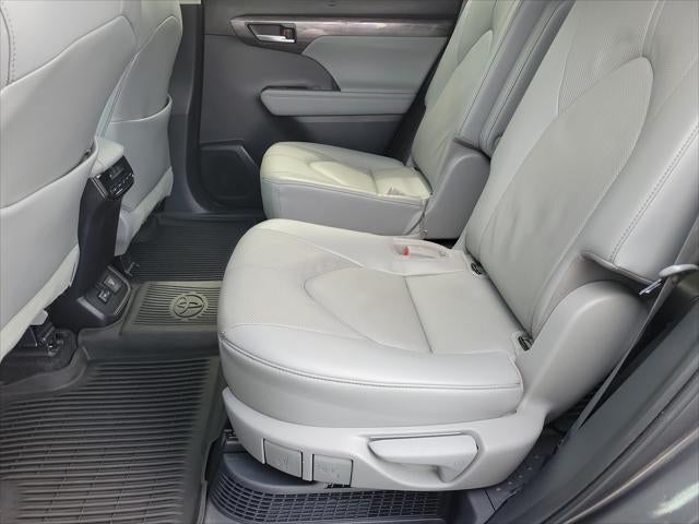 2023 Toyota Highlander Hybrid Limited