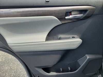 2023 Toyota Highlander Hybrid Limited