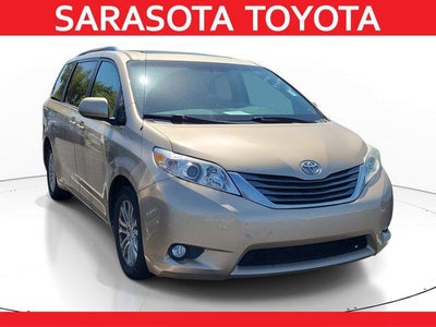 2011 Toyota Sienna XLE