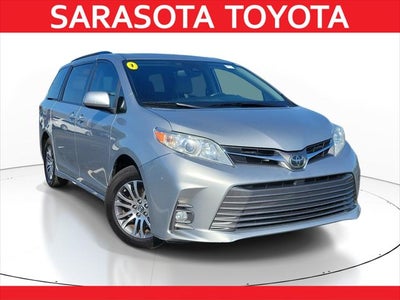 2020 Toyota Sienna XLE Premium