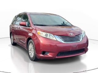 2017 Toyota Sienna XLE