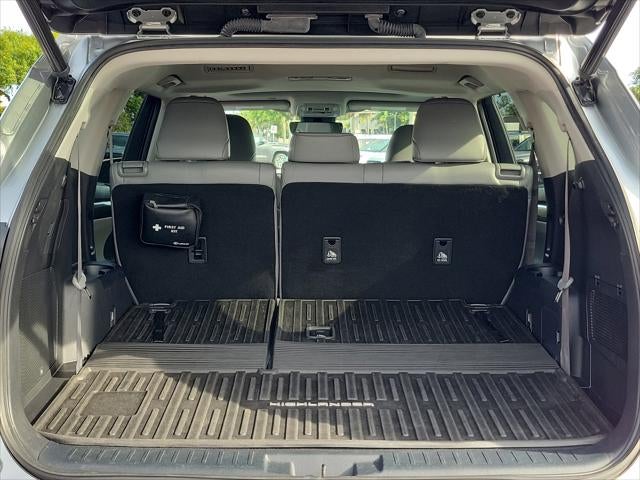 2022 Toyota Highlander Limited