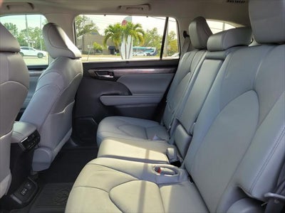2022 Toyota Highlander Limited