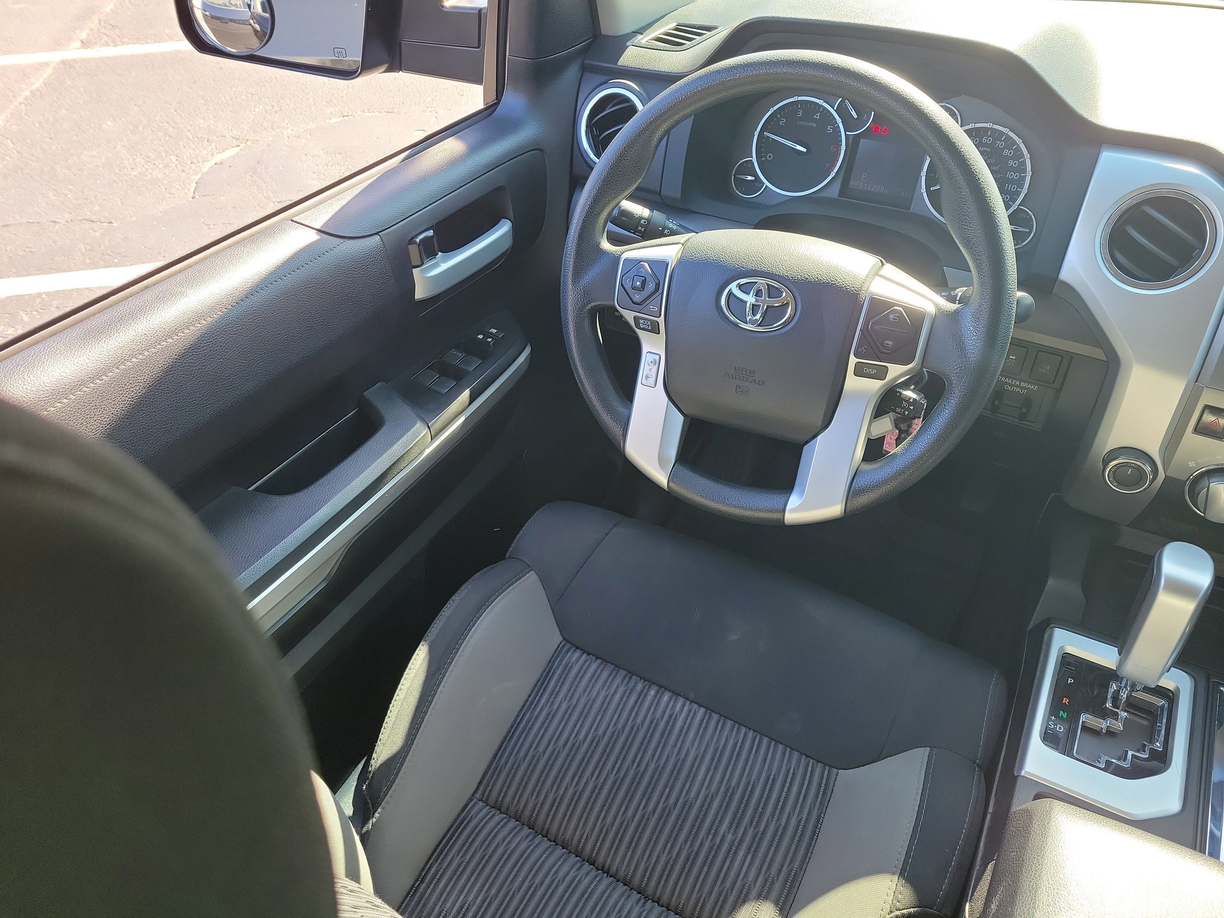 2017 Toyota Tundra SR5