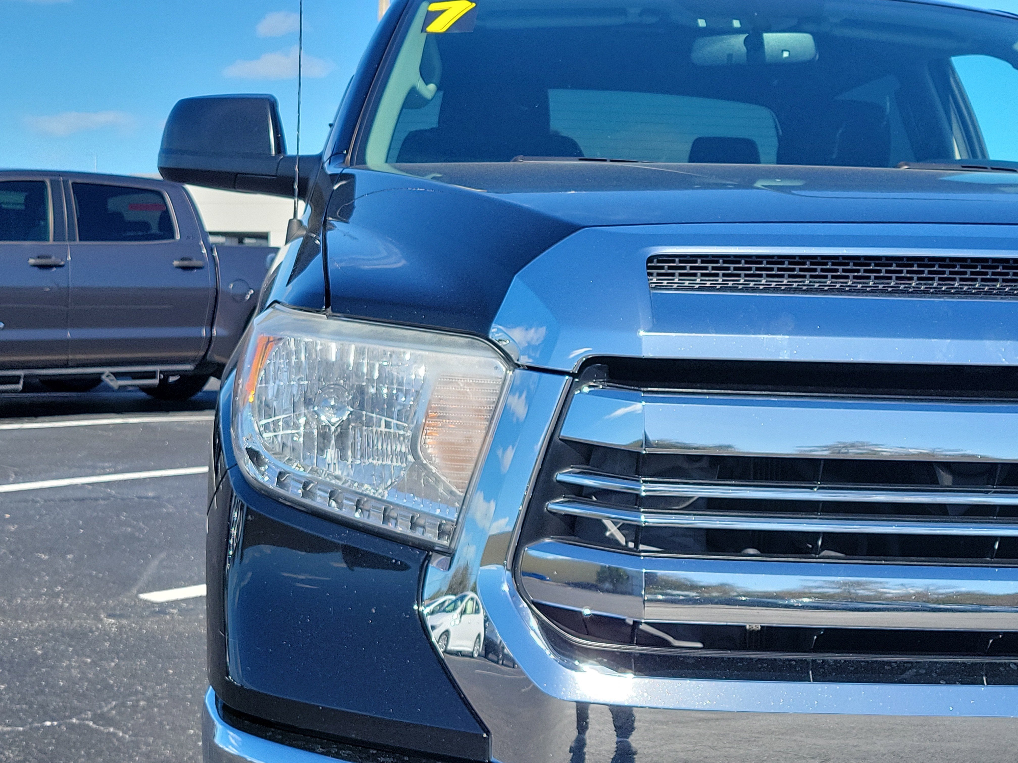 2017 Toyota Tundra SR5