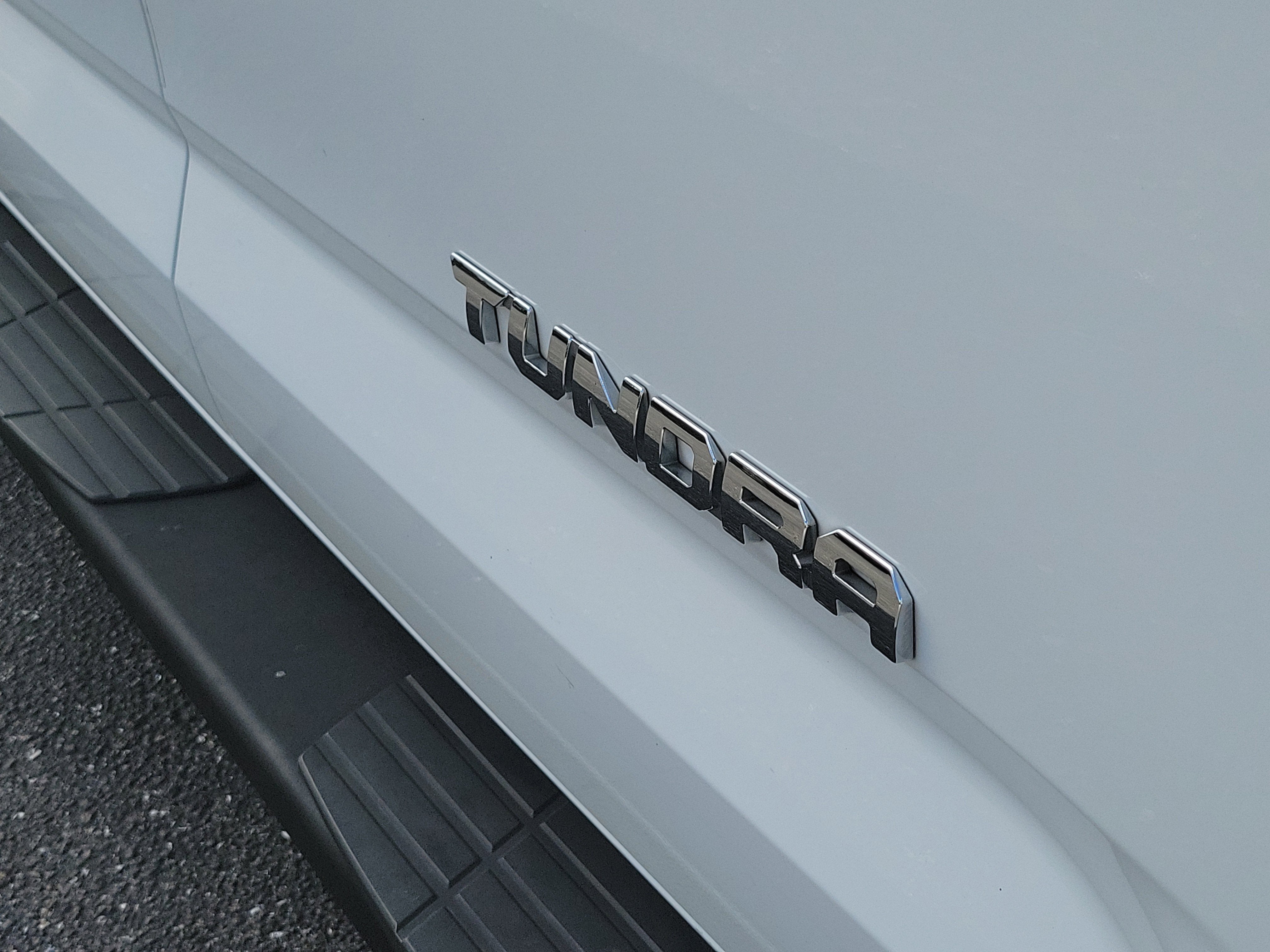 2022 Toyota Tundra SR5