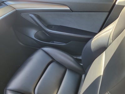 2023 Tesla Model 3 RWD