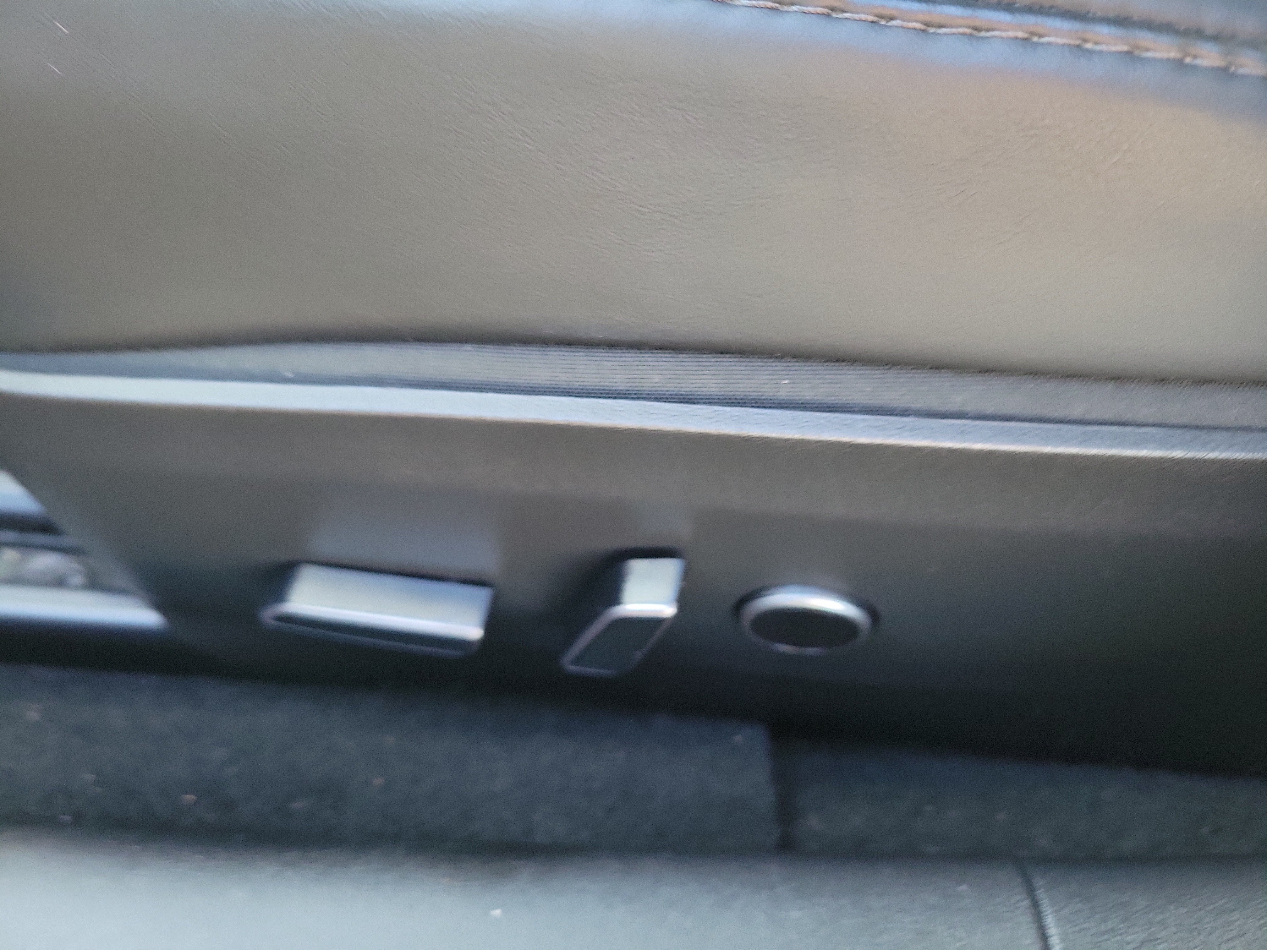 2023 Tesla Model 3 RWD