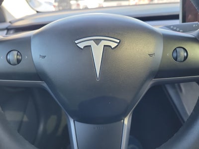 2023 Tesla Model 3 RWD