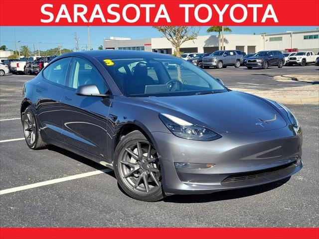 2023 Tesla Model 3 RWD