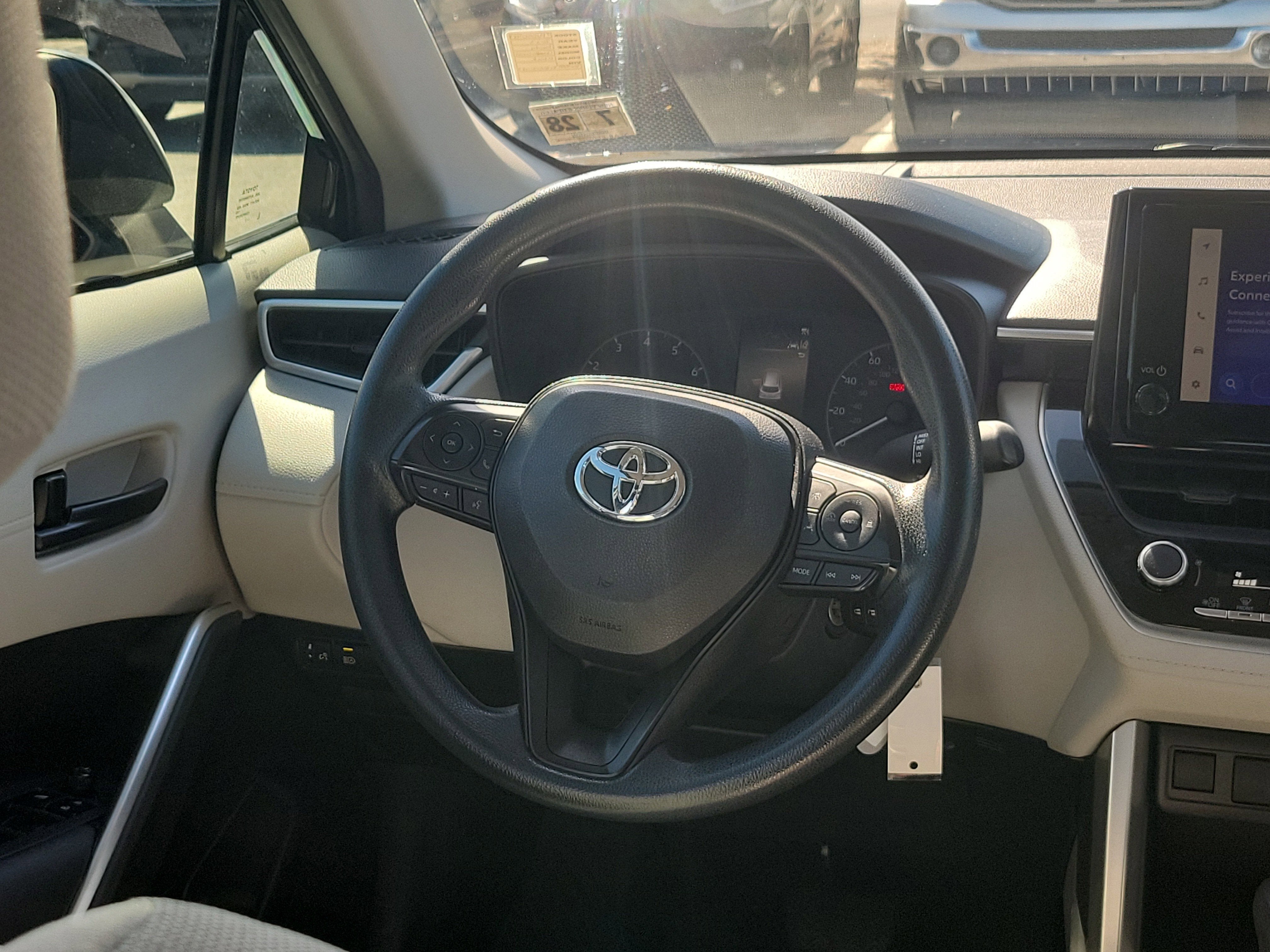 2023 Toyota Corolla Cross L