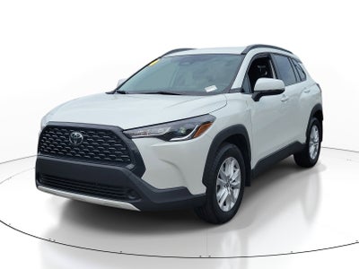 2024 Toyota Corolla Cross LE