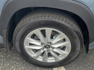 2025 Toyota Corolla Cross LE