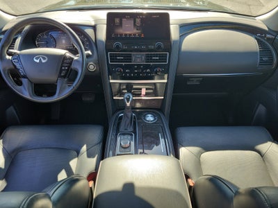 2023 INFINITI QX80 LUXE