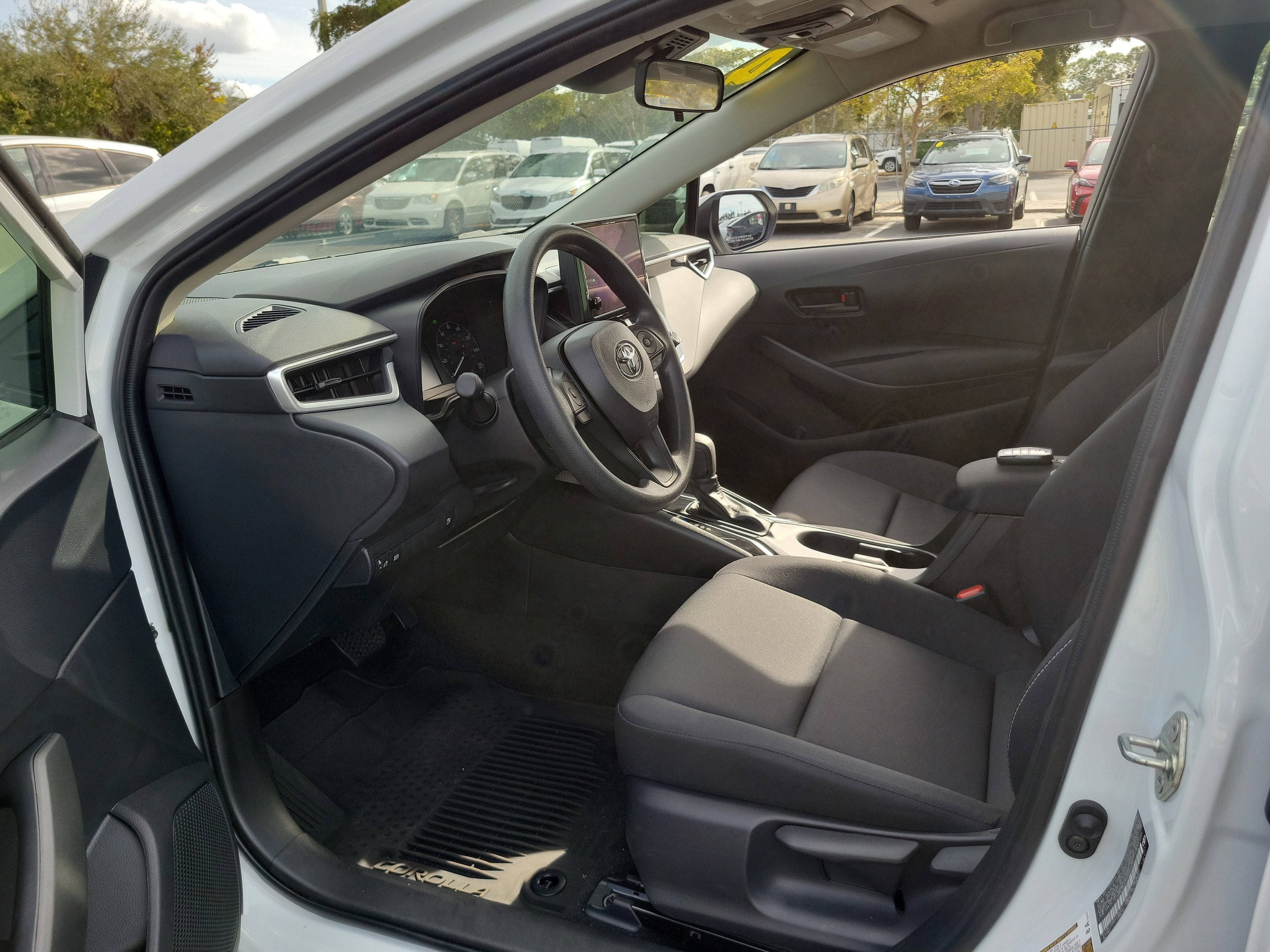 2024 Toyota Corolla Hybrid LE