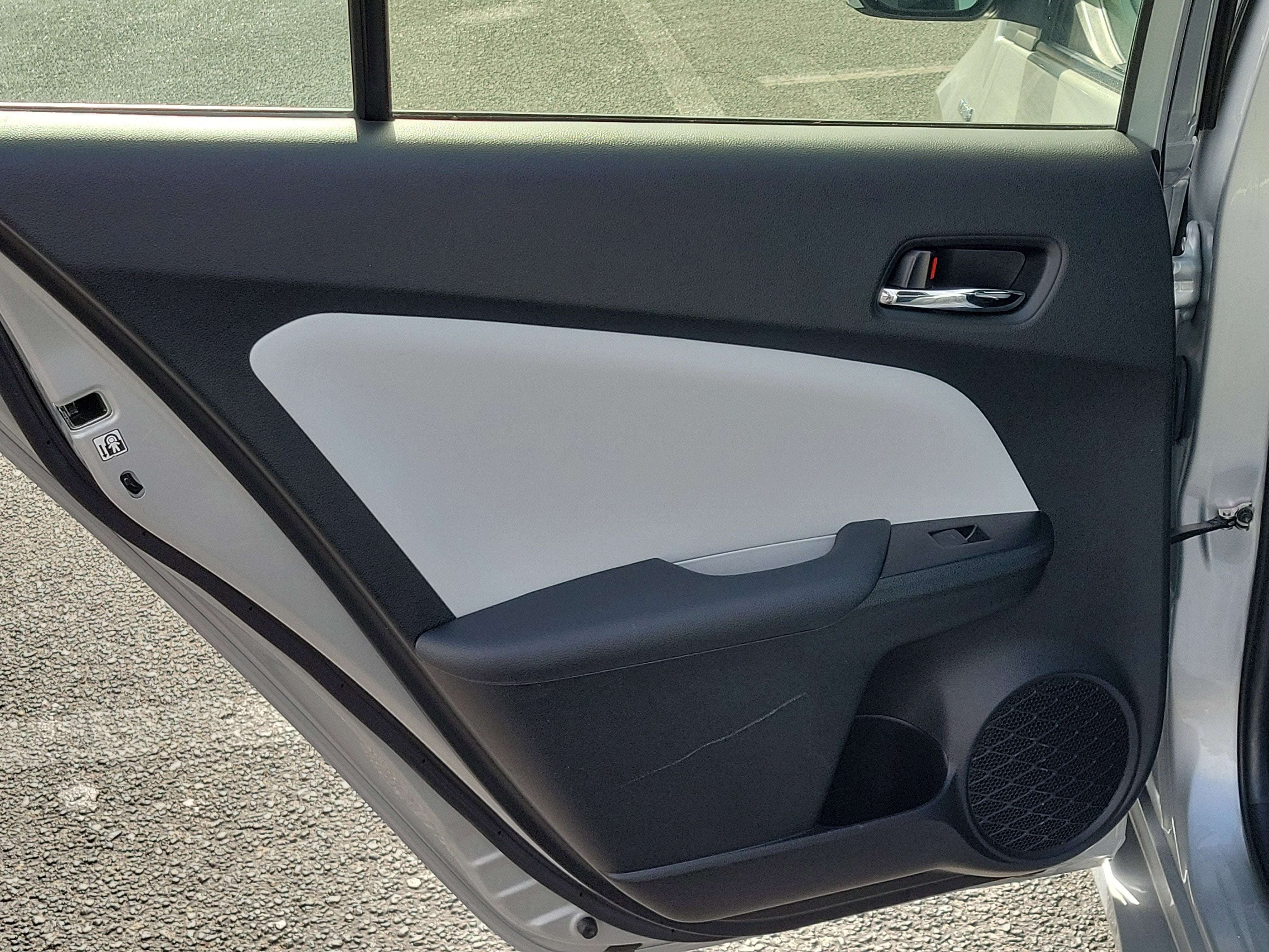 2021 Toyota Prius L