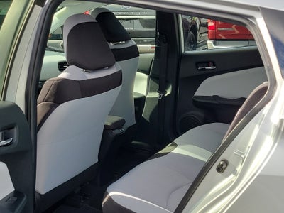 2021 Toyota Prius L