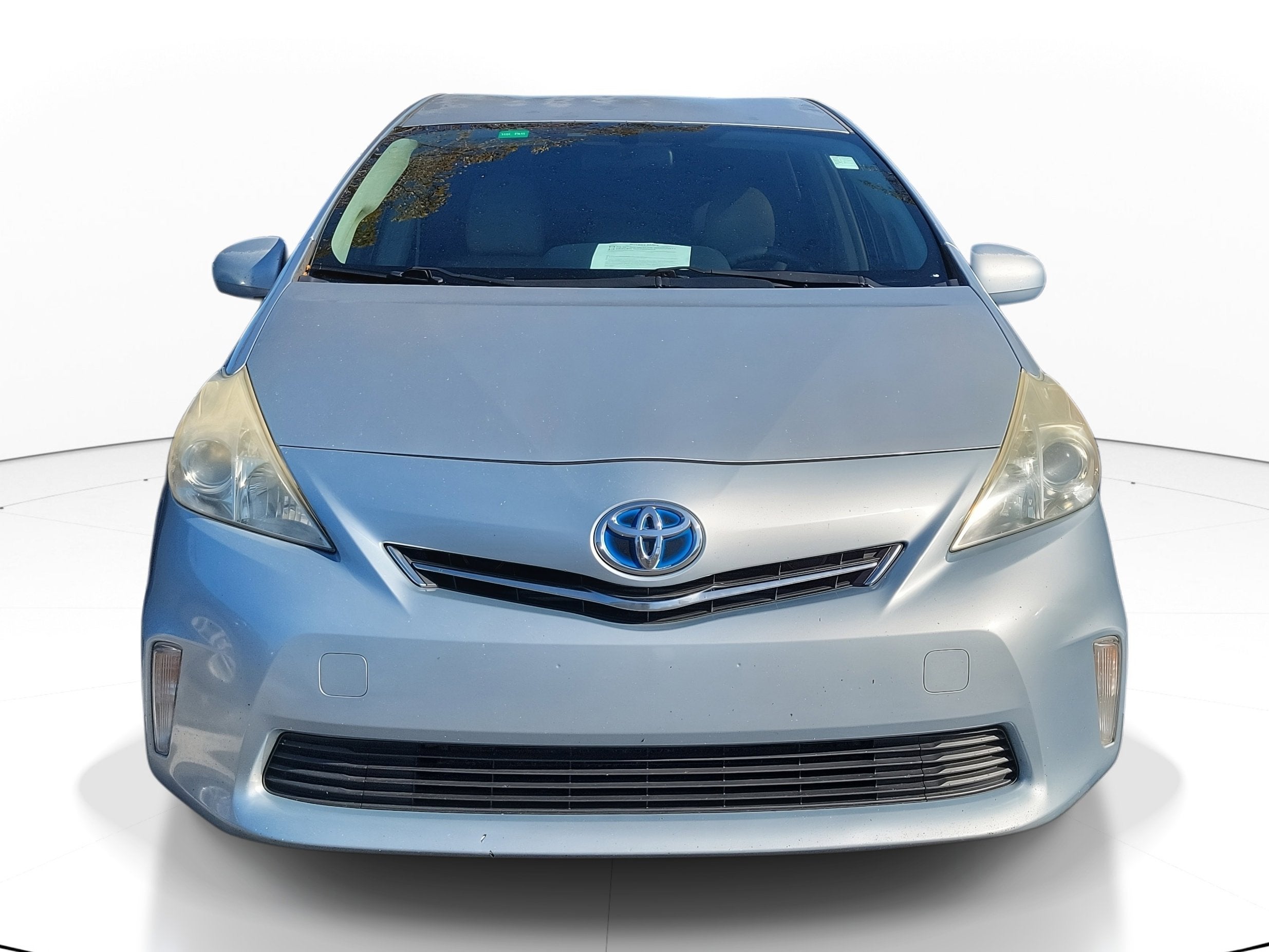 2013 Toyota Prius v Two
